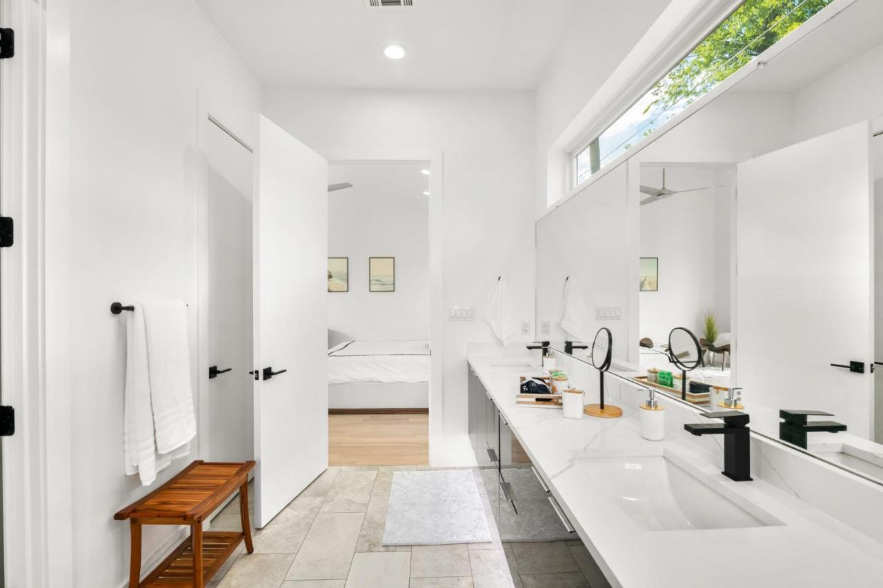 Dallas Luxury Modern House By Dallas Love Airport Eksteriør bilde